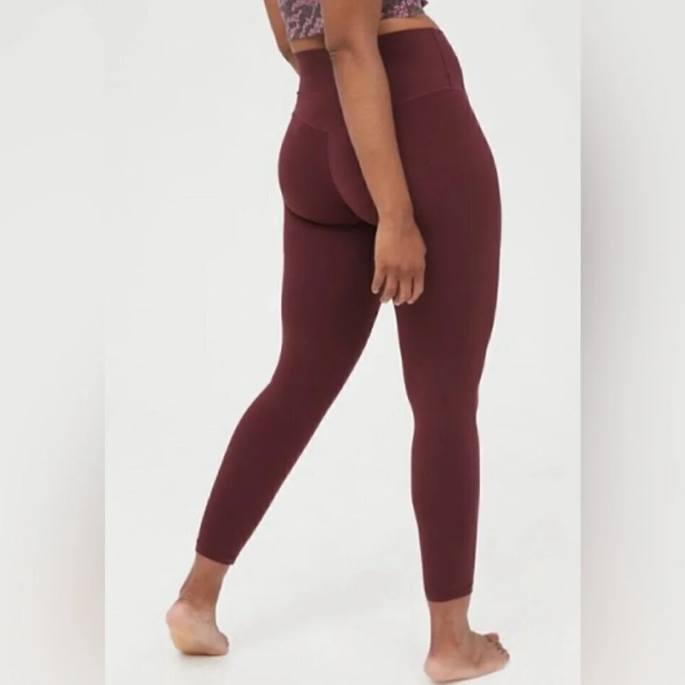 NWT Aerie Offline Real Me Xtra 7/8 Legging Burgundy Sz XS - Picture 2 of 9